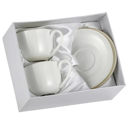 komplet-porcelanowych-filizanek-ze-spodkami-do-kawy-biale-klasyczne-pudełko.png