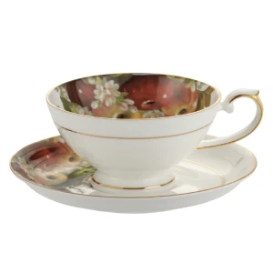 Porcelanowa Filiżanka w Jabłka 170ml ze spodkiem porcelana kostna